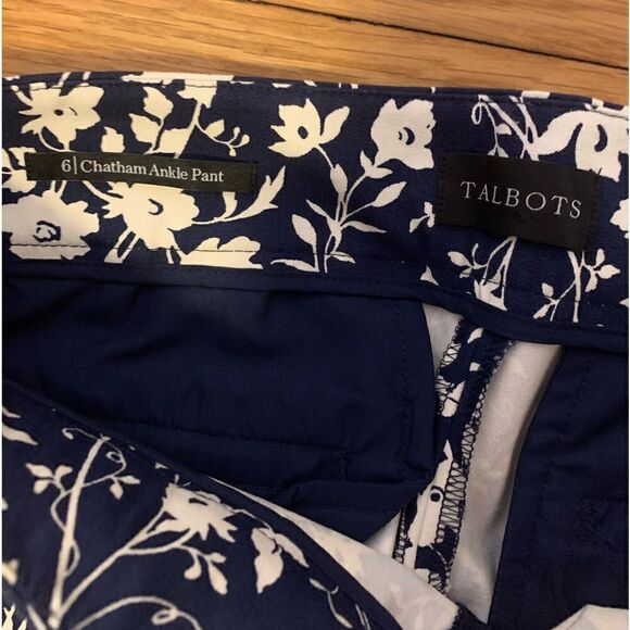 Talbots size 6 Chatham ankle pants floral print high rise navy blue - Picture 4 of 4
